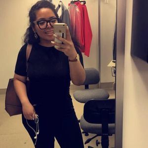 Meet your Posher, Malia